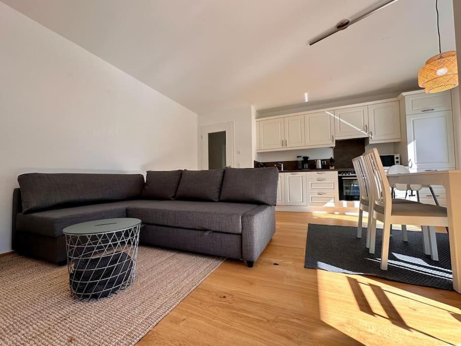 Wohntraum Fuer Familien & Geschaeftsreisende Apartment Kempten Exterior foto